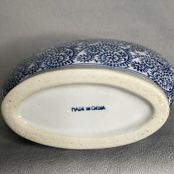 Vintage Chinoiserie Bud Flower Vase - Cobalt Blue & White, Ivy Pattern 12" - Picture 6 of 11